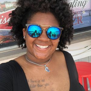 Meet your Posher, Kylie